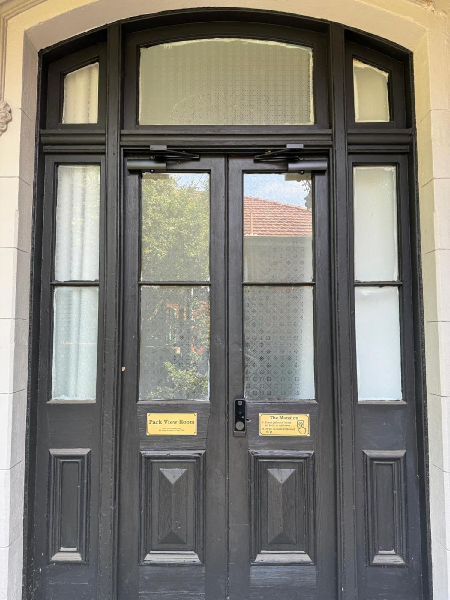 מלון ניוקסטל The Mansion מראה חיצוני תמונה